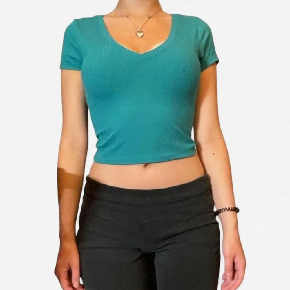 Brandy-melville Women's Blue and Green Crop-top
